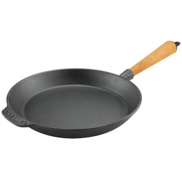 Carl Victor gjutjärnsstekpanna med trähandtag i bok, 24 cm