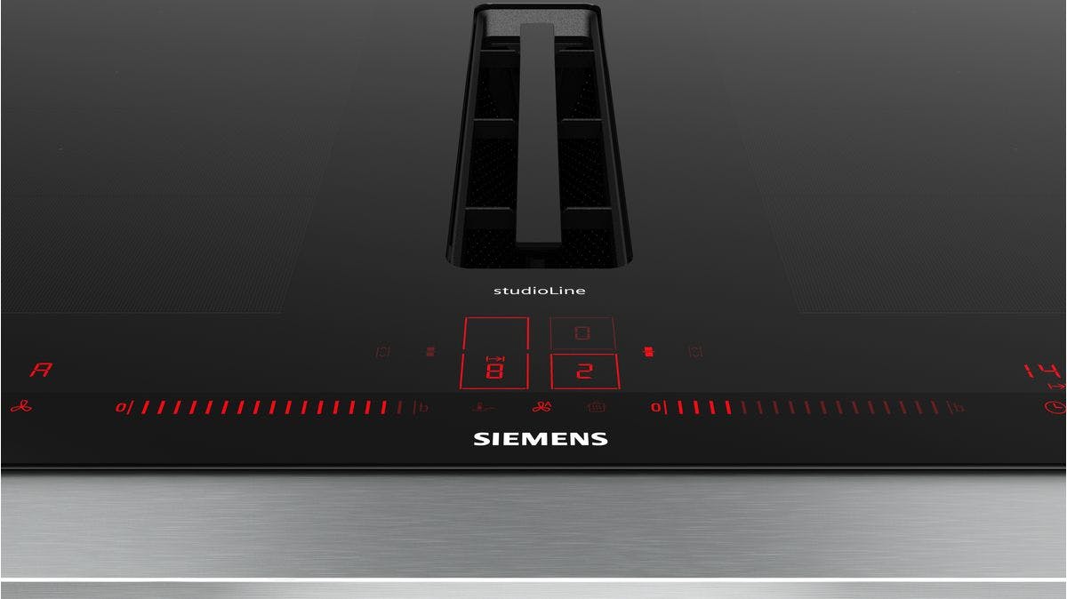 Närbild på Siemens iQ700 - EX877LX67E